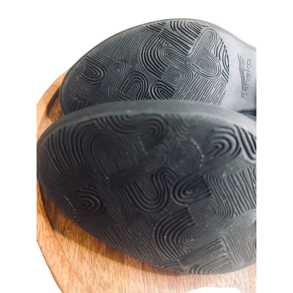 Dansko Women's Size 41/10 Black Robin Burnished Nubuck Heeled Clogs . - Picture 10 of 12